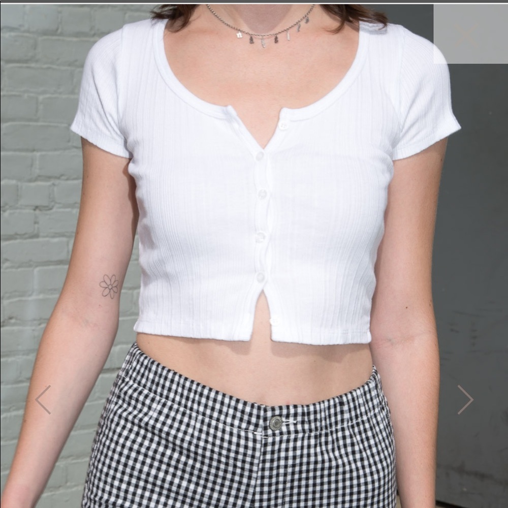 ISO — Brandy Short Sleeve Zelly Top